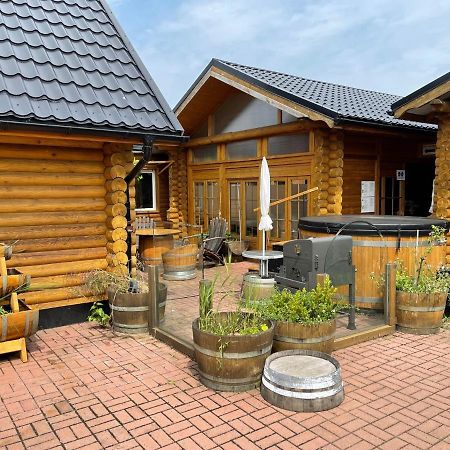 Wellness Hütte am Zwenkauer See bei Leipzig Exterior foto